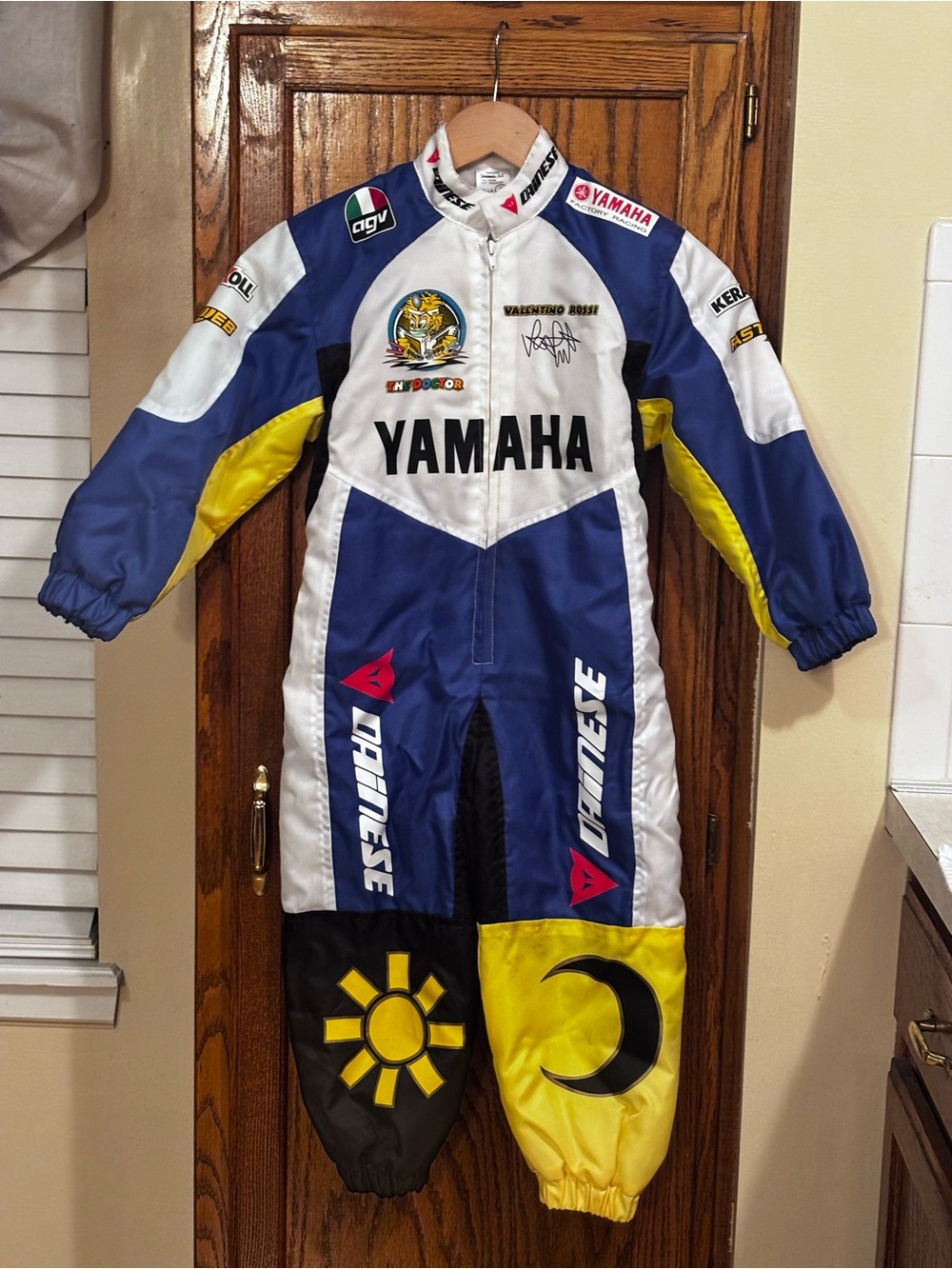 Valentino Rossi Race Signed Jump Suit Child Size Talla 2